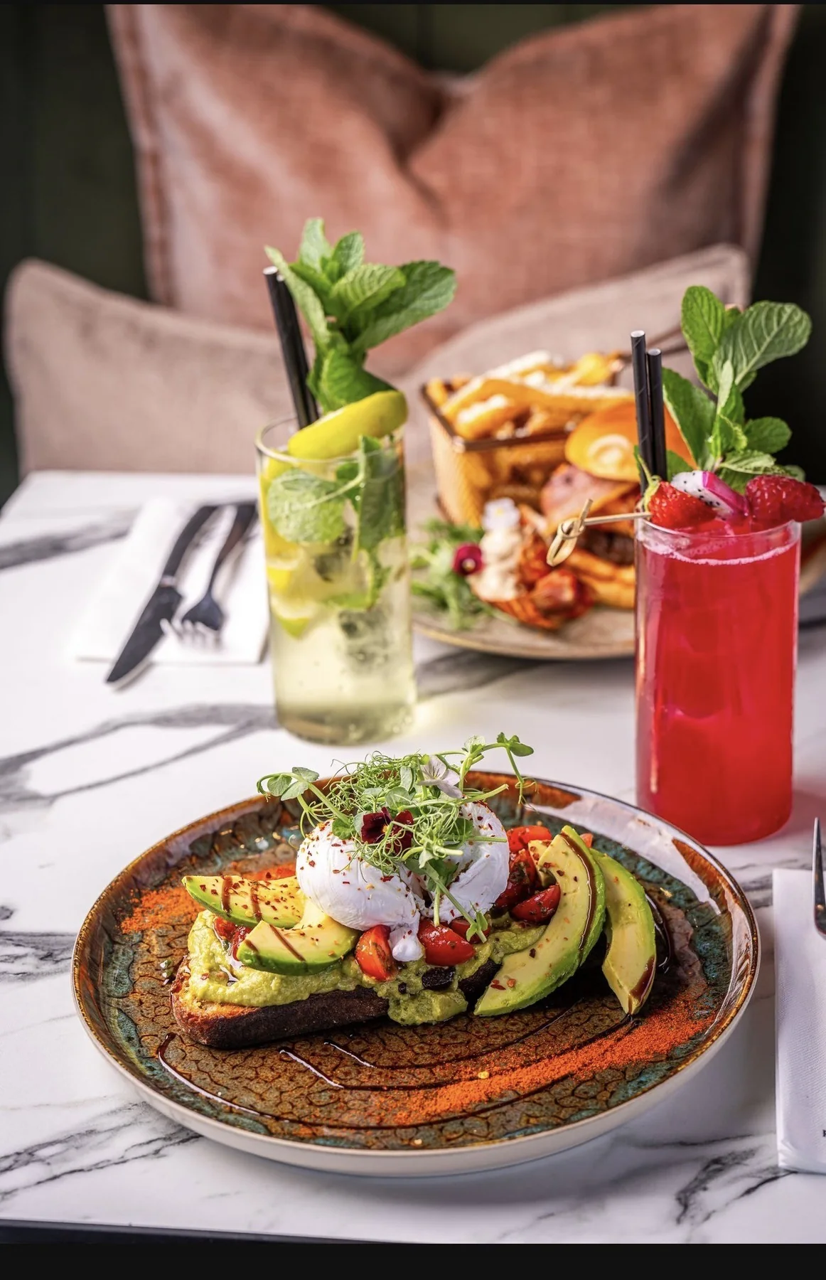Sourdough brunch and refreshers at Cafe Capri Lounge